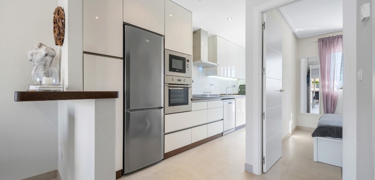 Herverkoop - Herenhuis -
Cabo Roig - Lomas de Cabo Roig