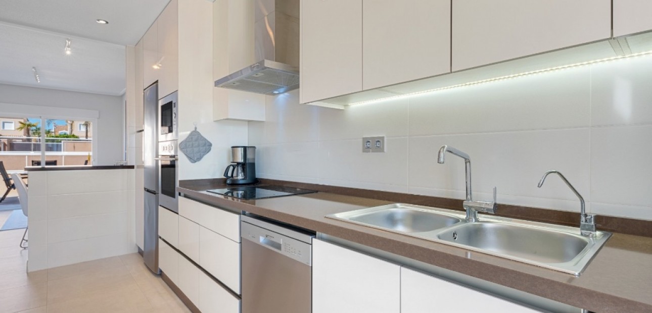 Herverkoop - Herenhuis -
Cabo Roig - Lomas de Cabo Roig