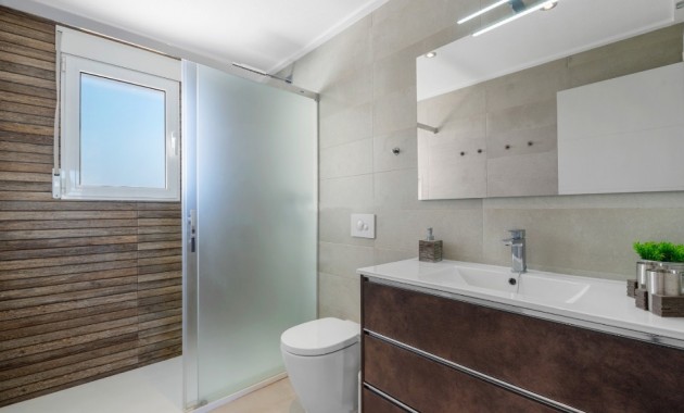 Herverkoop - Herenhuis -
Cabo Roig - Lomas de Cabo Roig