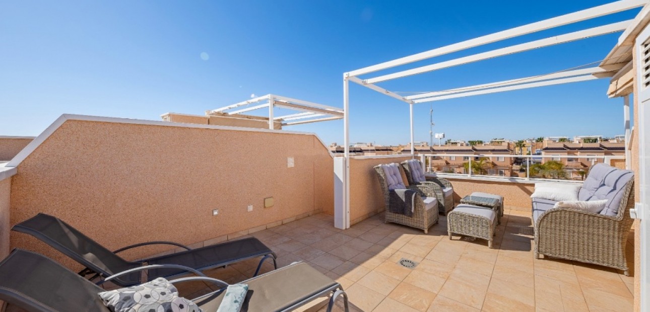 Herverkoop - Herenhuis -
Cabo Roig - Lomas de Cabo Roig