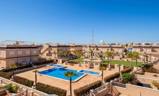 Herverkoop - Herenhuis -
Cabo Roig - Lomas de Cabo Roig