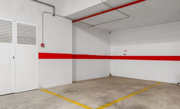 Herverkoop - Herenhuis -
Cabo Roig - Lomas de Cabo Roig