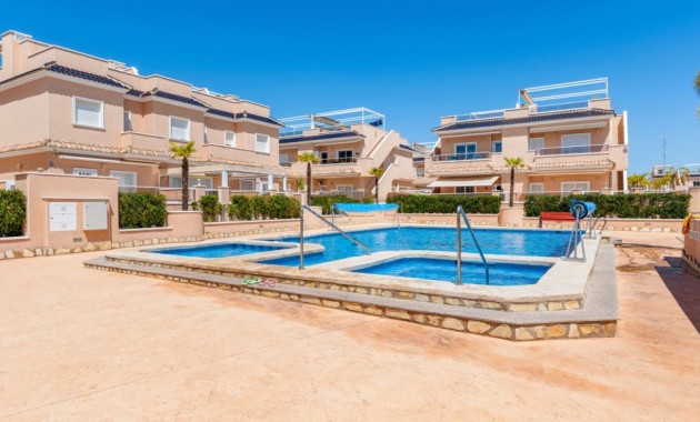 Herverkoop - Herenhuis -
Cabo Roig - Lomas de Cabo Roig