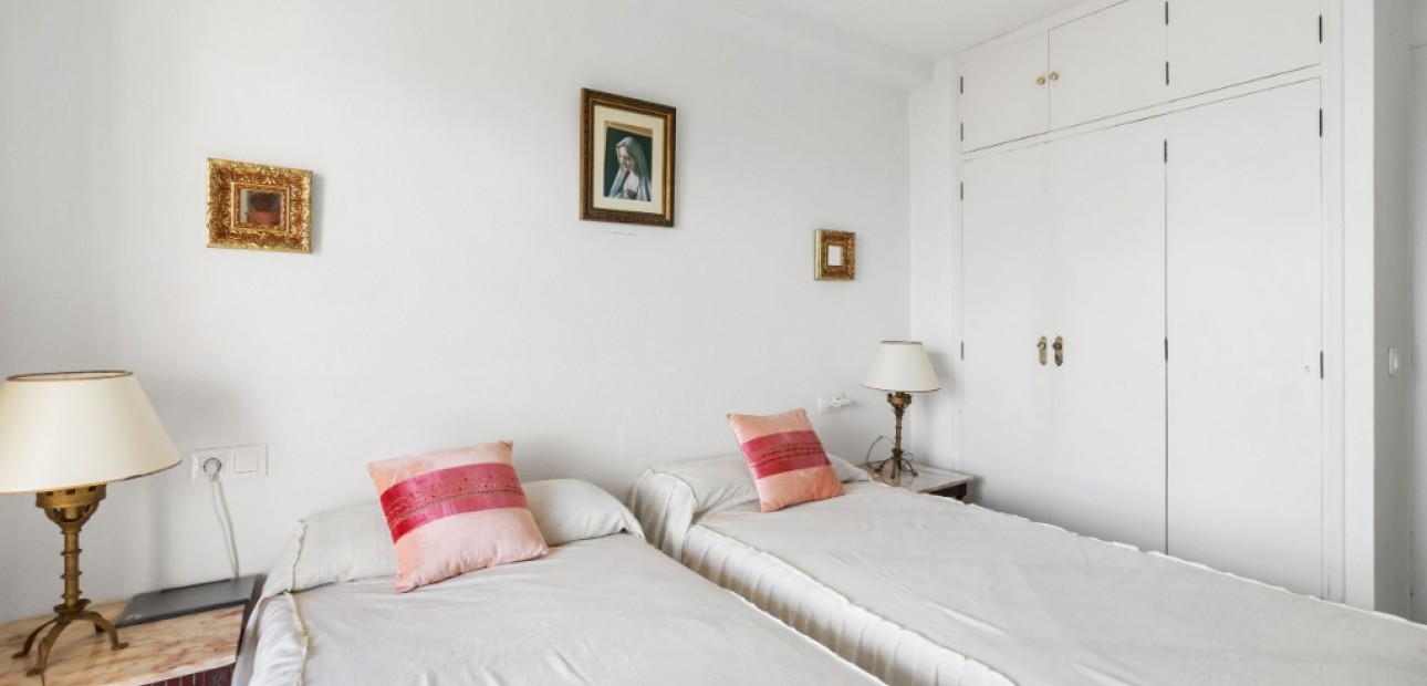 Herverkoop - Appartement / flat -
Campoamor