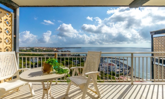 Herverkoop - Appartement / flat -
Campoamor