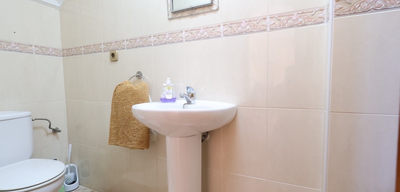 Herverkoop - Herenhuis -
Cabo Roig - Lomas de Cabo Roig