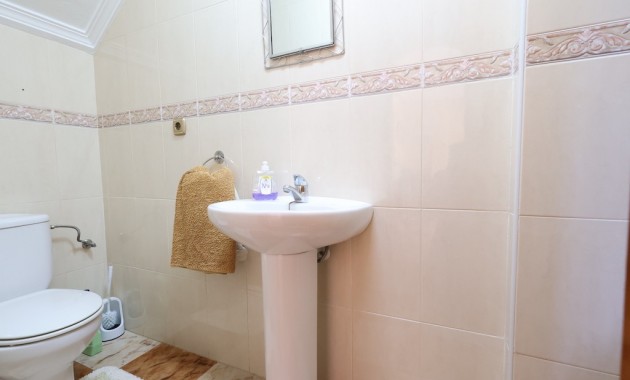 Herverkoop - Herenhuis -
Cabo Roig - Lomas de Cabo Roig