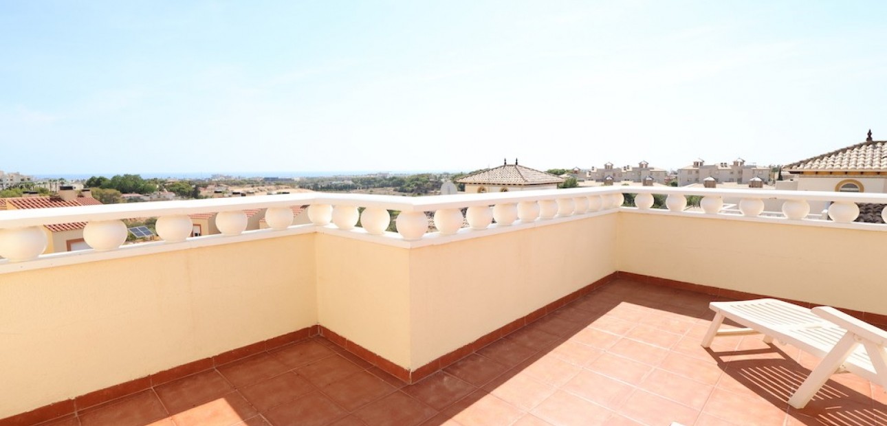 Herverkoop - Herenhuis -
Cabo Roig - Lomas de Cabo Roig