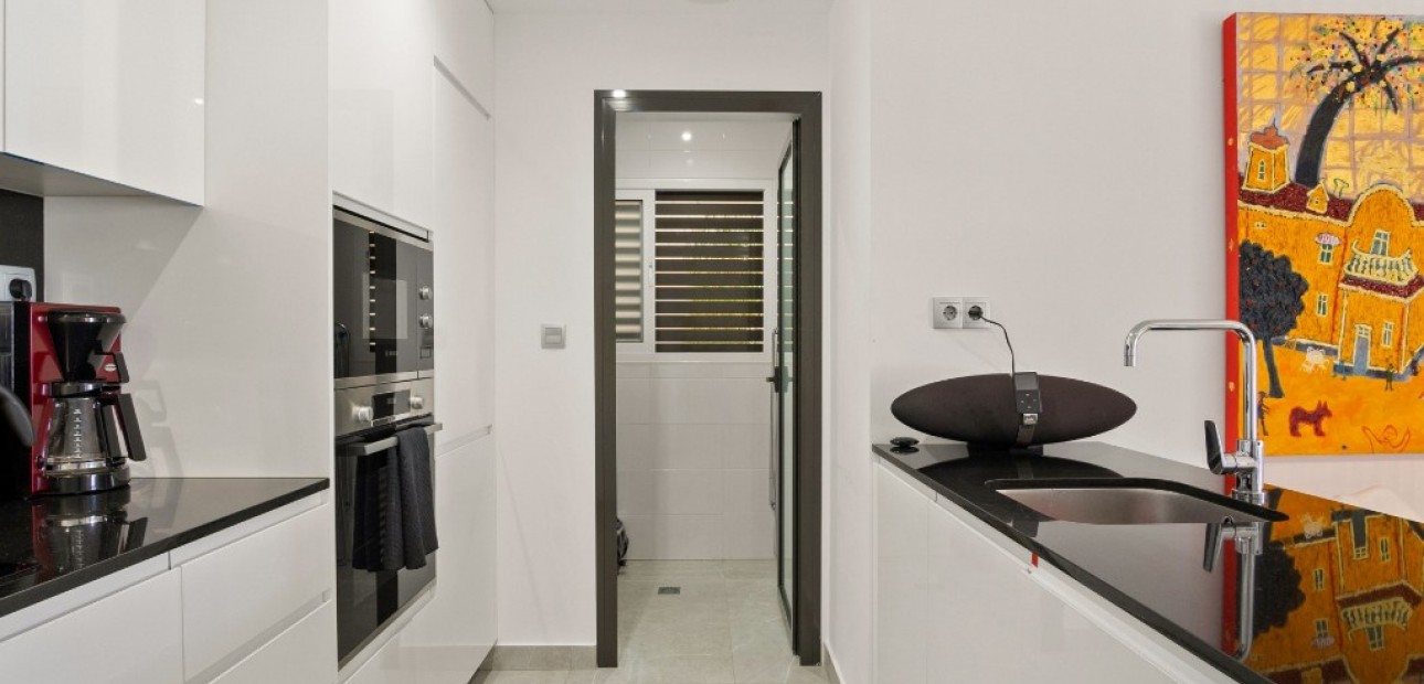 Sale - Apartment / flat -
Los Dolses