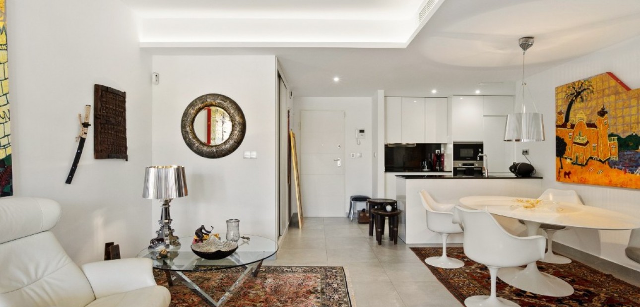 Sale - Apartment / flat -
Los Dolses