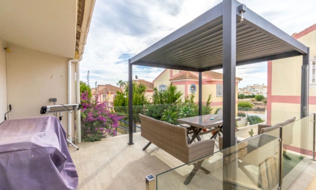 Herverkoop - Herenhuis -
Los Balcones