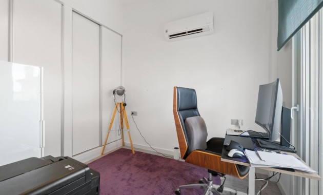 Herverkoop - Herenhuis -
Los Balcones