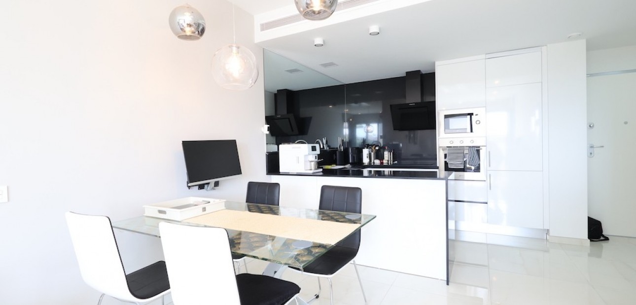 Sale - Apartment / flat -
Los Altos