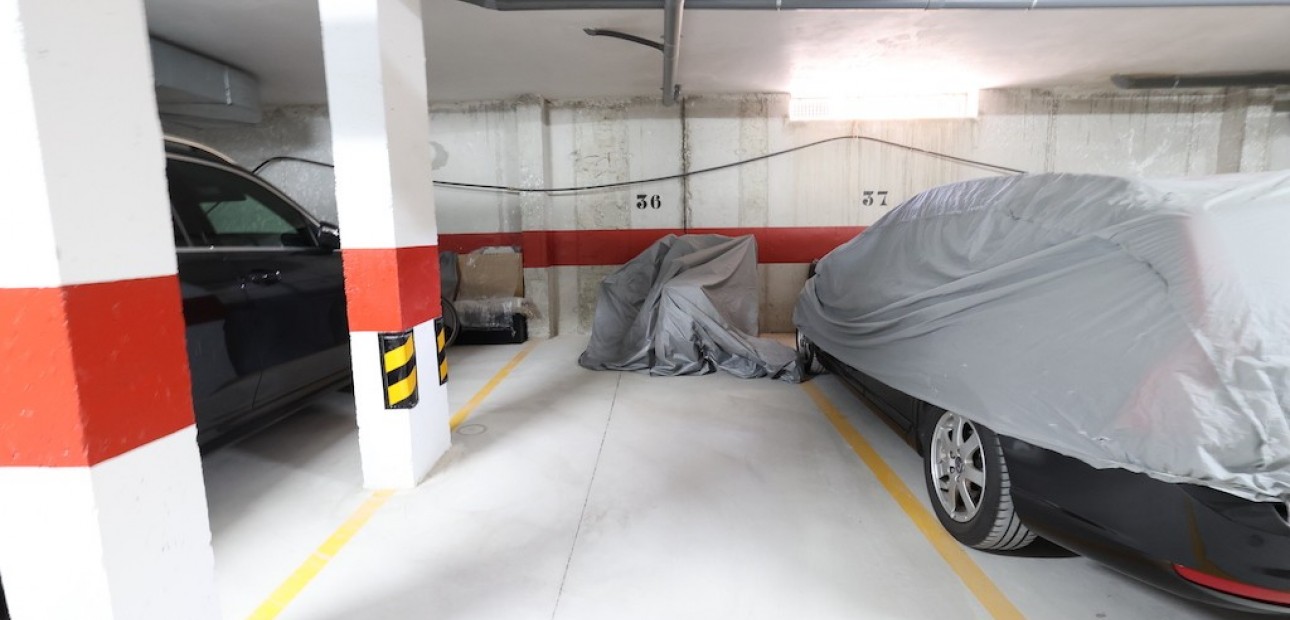 Sale - Apartment / flat -
Los Altos