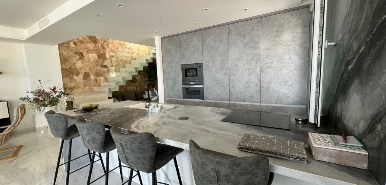 Venta - Villa -
La Mata