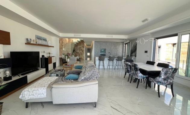 Venta - Villa -
La Mata