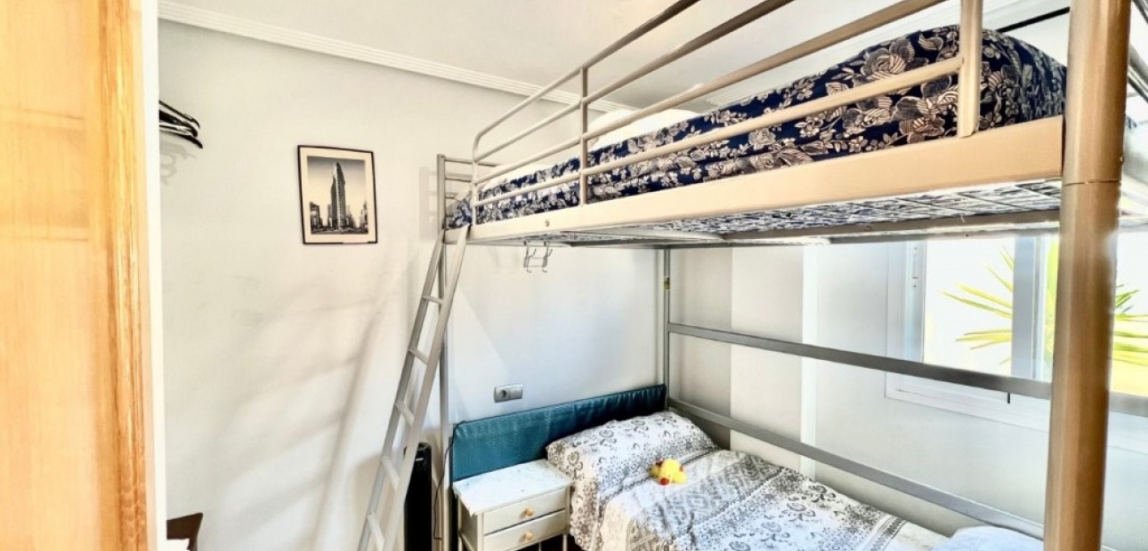 Sale - Apartment / flat -
Torrevieja