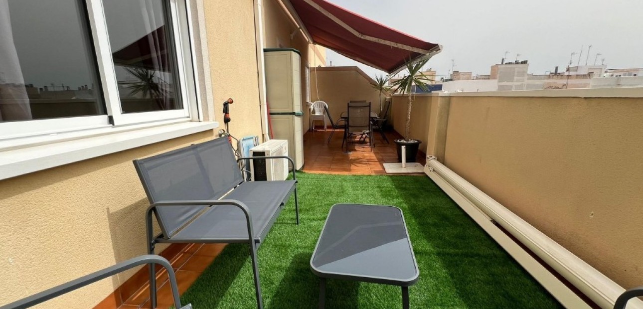 Sale - Apartment / flat -
Torrevieja