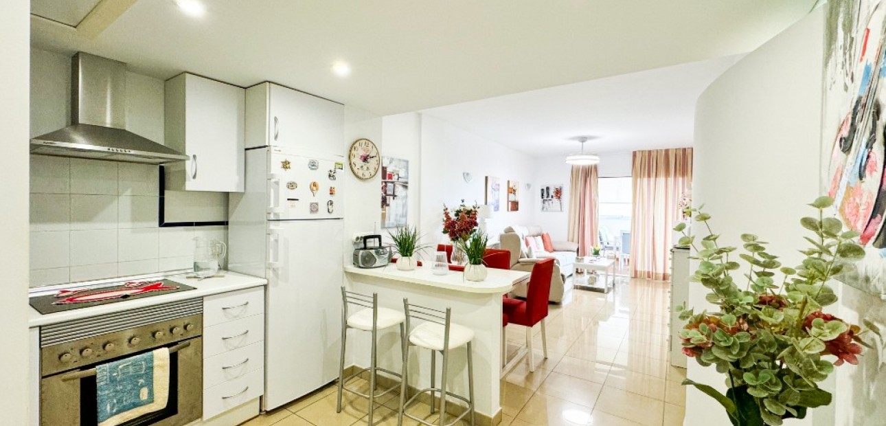 Herverkoop - Appartement / flat -
Playa Flamenca