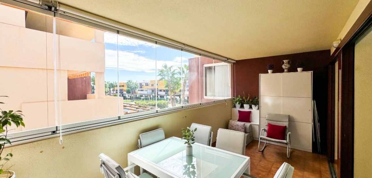 Herverkoop - Appartement / flat -
Playa Flamenca