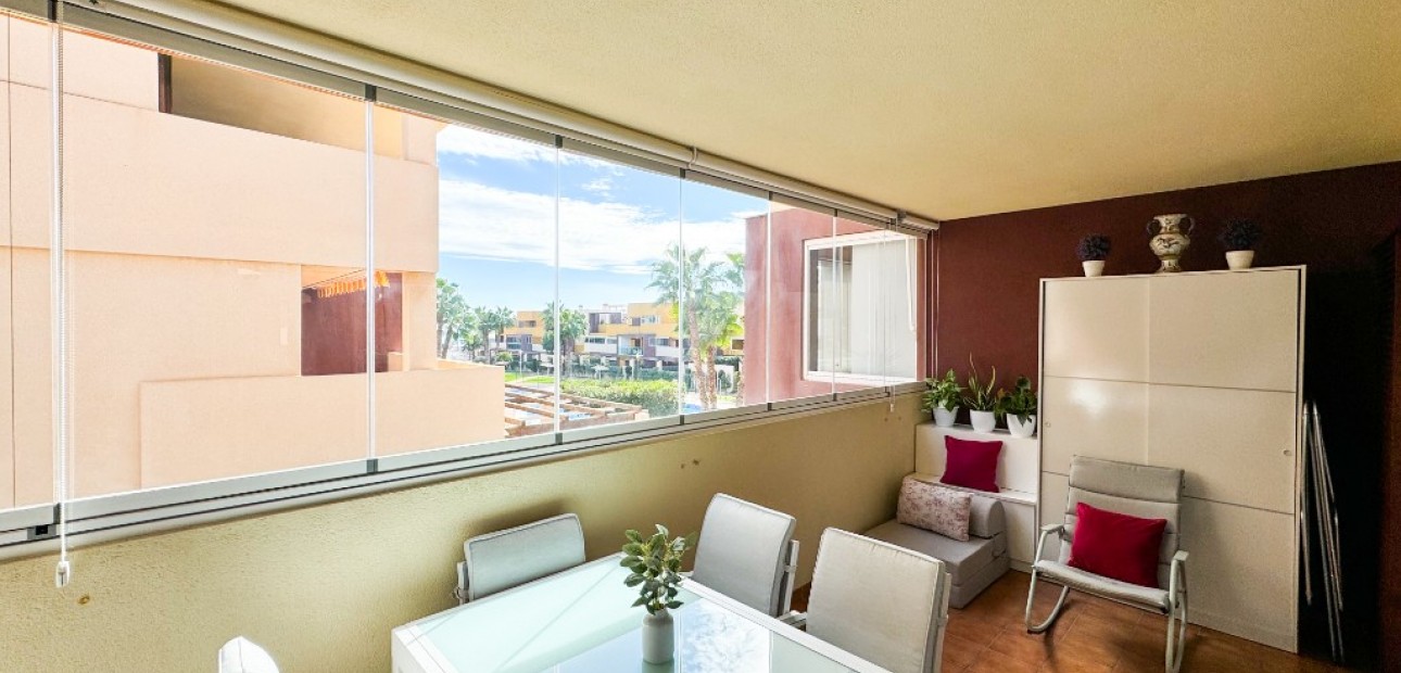 Herverkoop - Appartement / flat -
Playa Flamenca