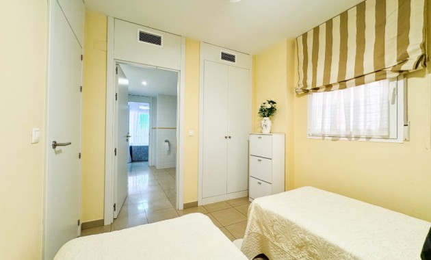 Herverkoop - Appartement / flat -
Playa Flamenca