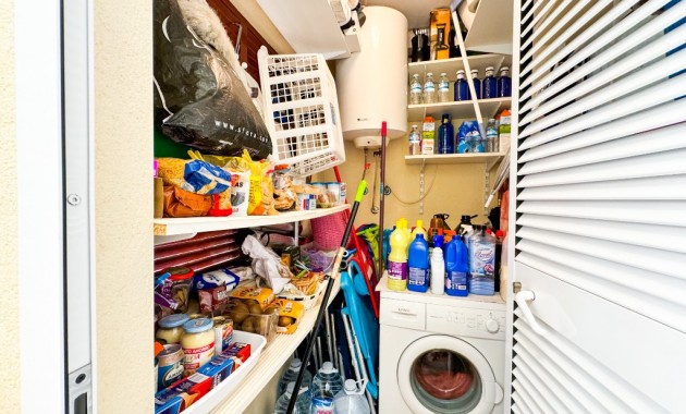 Herverkoop - Appartement / flat -
Playa Flamenca