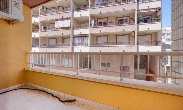 Herverkoop - Appartement / flat -
Torrevieja