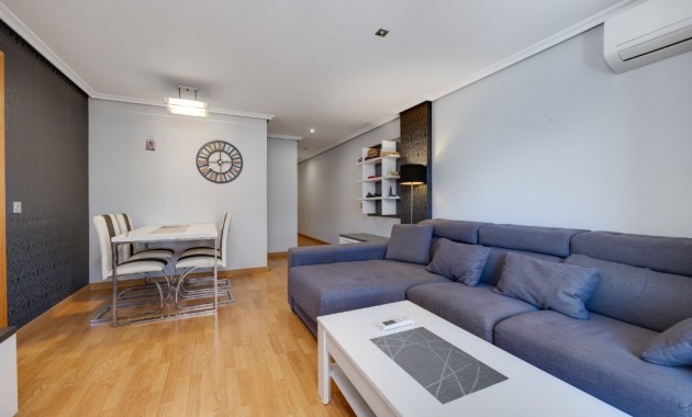 Herverkoop - Appartement / flat -
Torrevieja