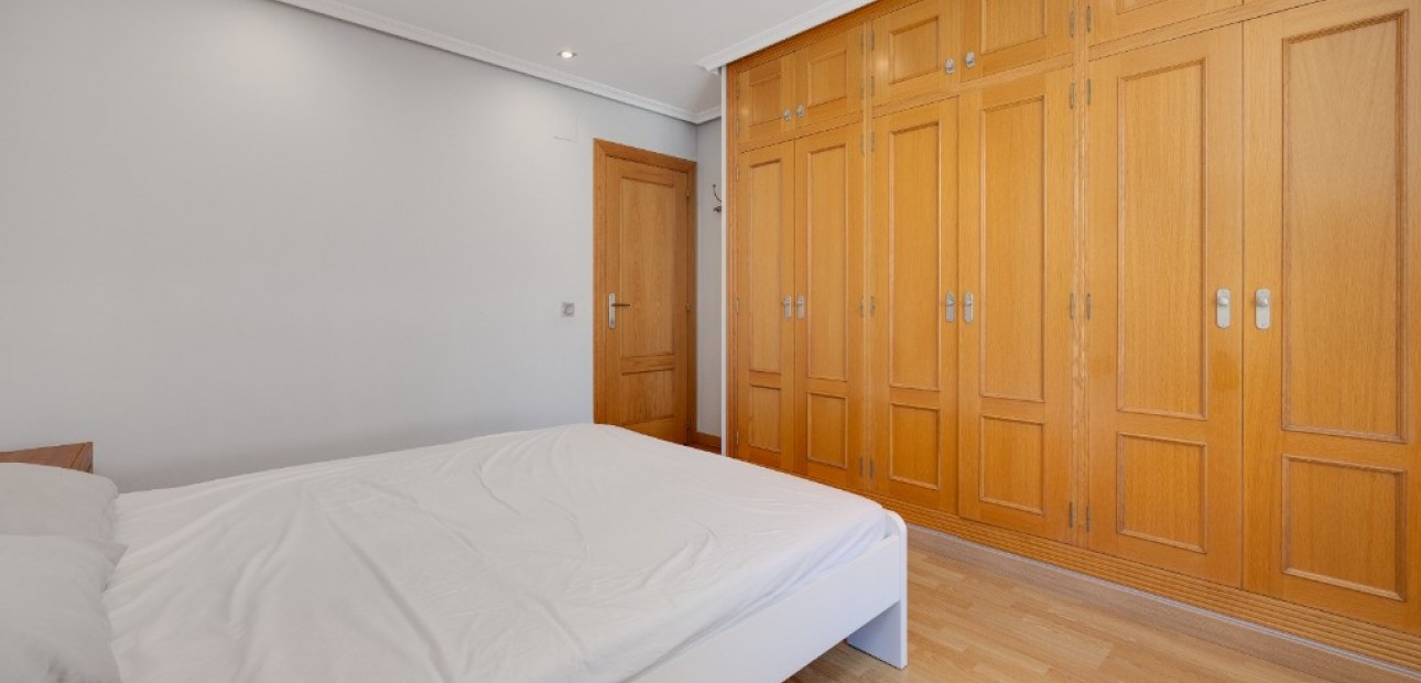 Herverkoop - Appartement / flat -
Torrevieja