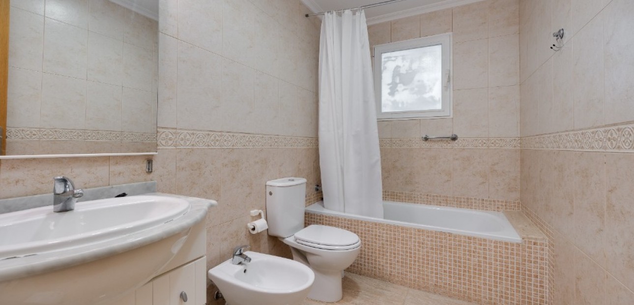 Herverkoop - Appartement / flat -
Torrevieja