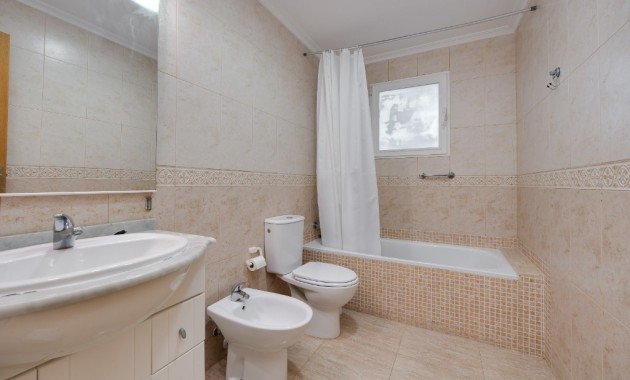 Herverkoop - Appartement / flat -
Torrevieja