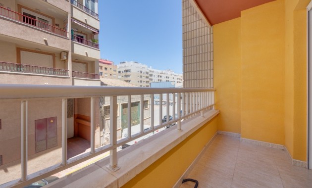 Herverkoop - Appartement / flat -
Torrevieja