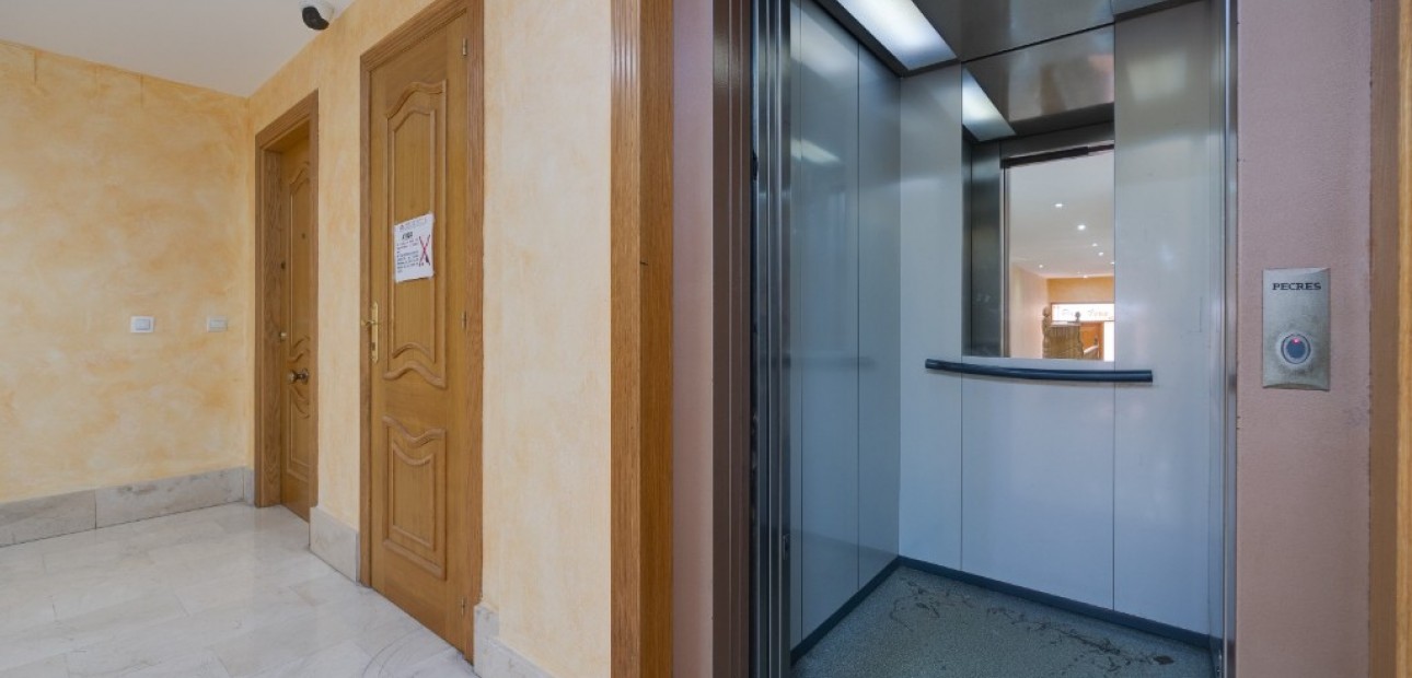 Herverkoop - Appartement / flat -
Torrevieja