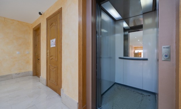 Herverkoop - Appartement / flat -
Torrevieja