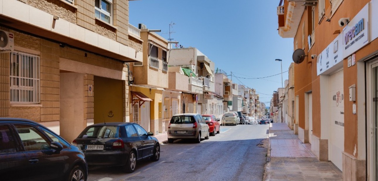 Herverkoop - Appartement / flat -
Torrevieja