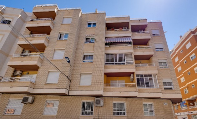 Herverkoop - Appartement / flat -
Torrevieja