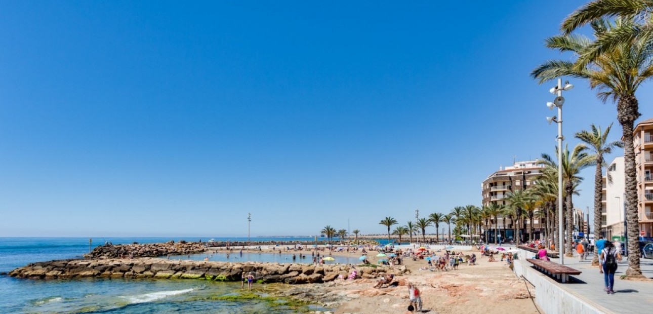 Herverkoop - Appartement / flat -
Torrevieja