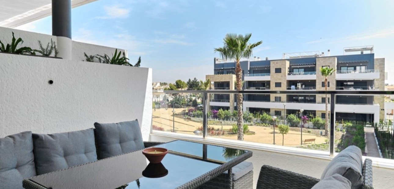 Venta - Apartamento / piso -
Orihuela Costa - Playa Flamenca