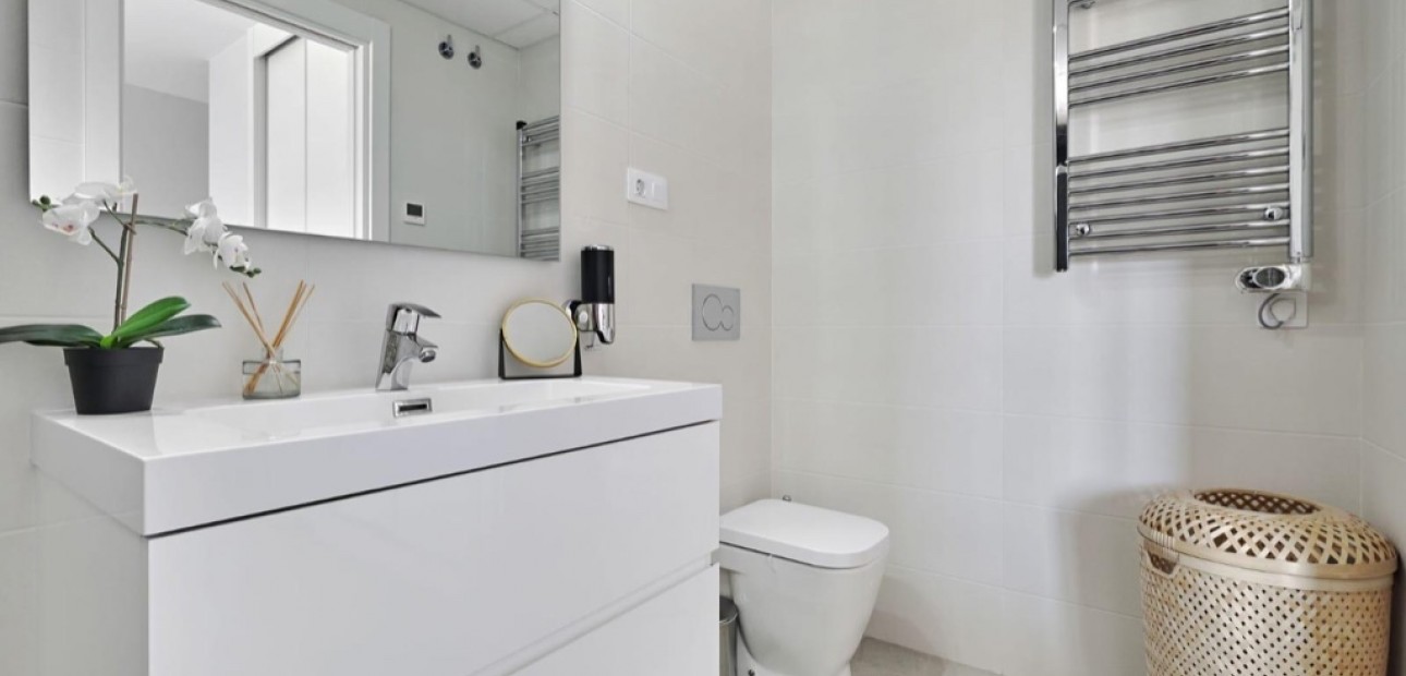 Venta - Apartamento / piso -
Orihuela Costa - Playa Flamenca