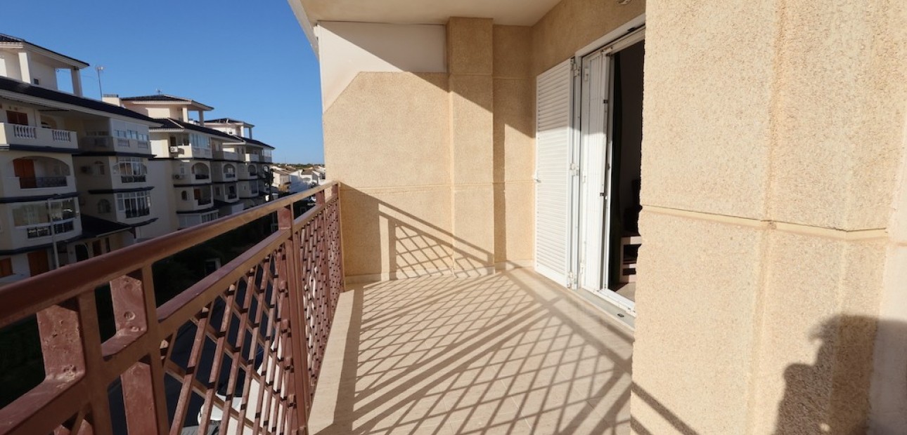 Herverkoop - Appartement / flat -
La Mata