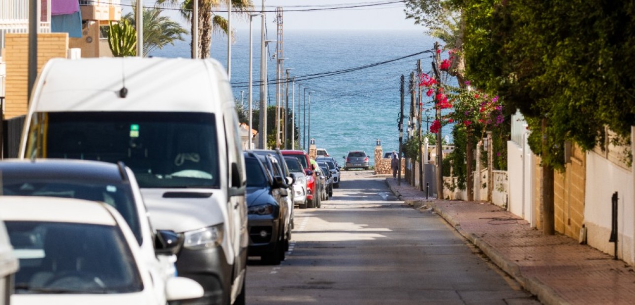 Herverkoop - Appartement / flat -
Punta Prima