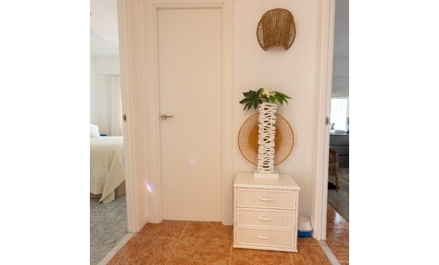 Herverkoop - Appartement / flat -
Punta Prima