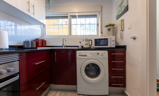 Herverkoop - Appartement / flat -
Punta Prima