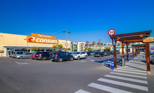 Herverkoop - Appartement / flat -
Punta Prima