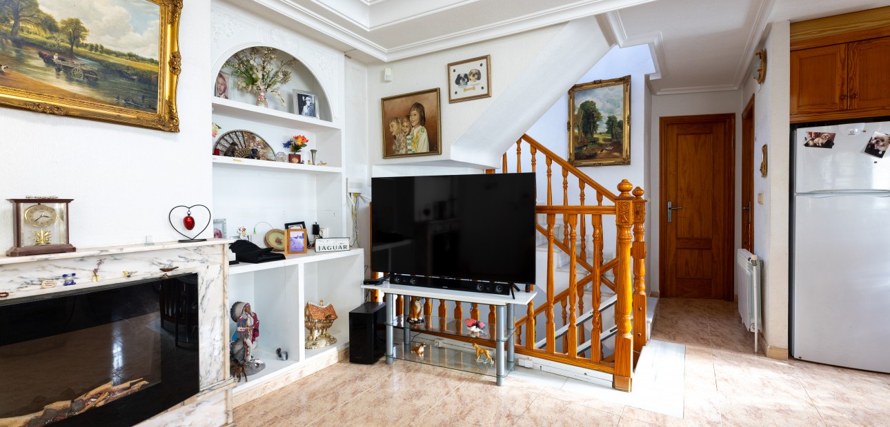 Herverkoop - Villa -
Los Altos