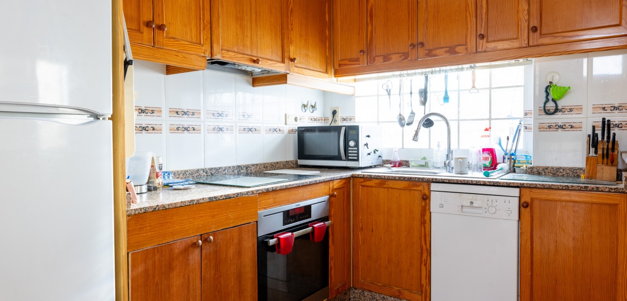 Herverkoop - Villa -
Los Altos