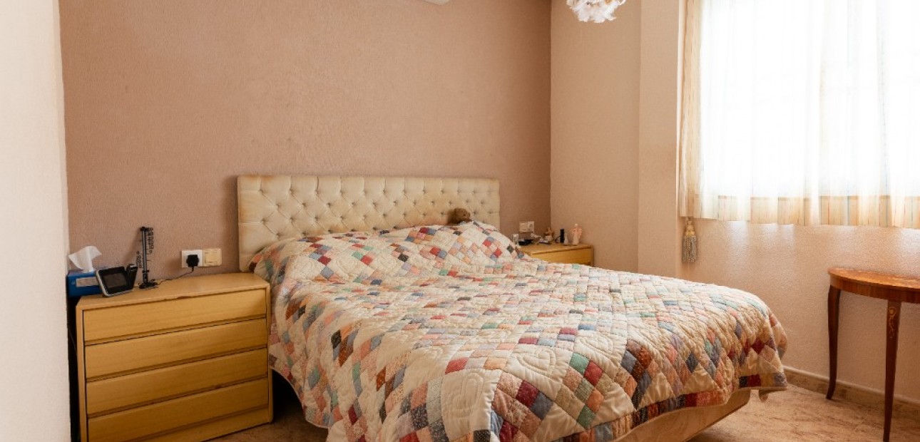 Herverkoop - Villa -
Los Altos