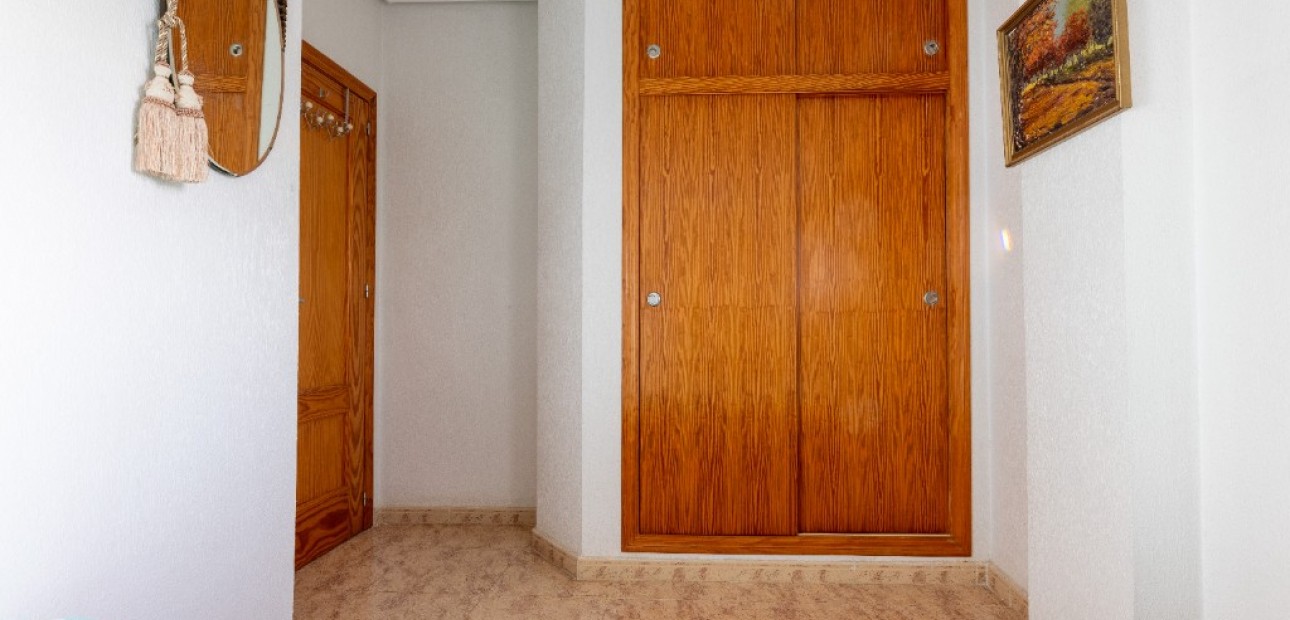 Herverkoop - Villa -
Los Altos