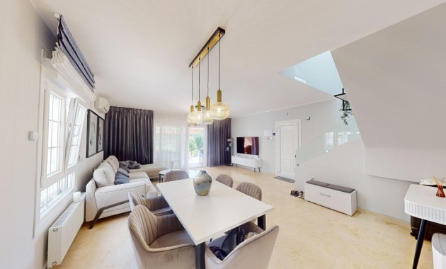 Sale - Villa -
Las Ramblas